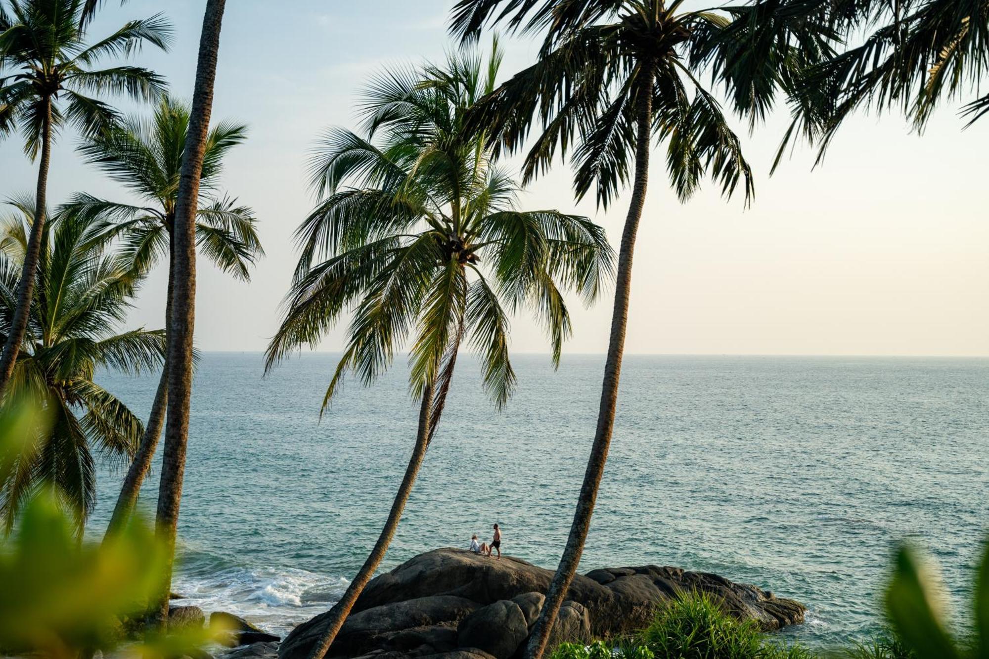 Kumu Beach Балапития Экстерьер фото